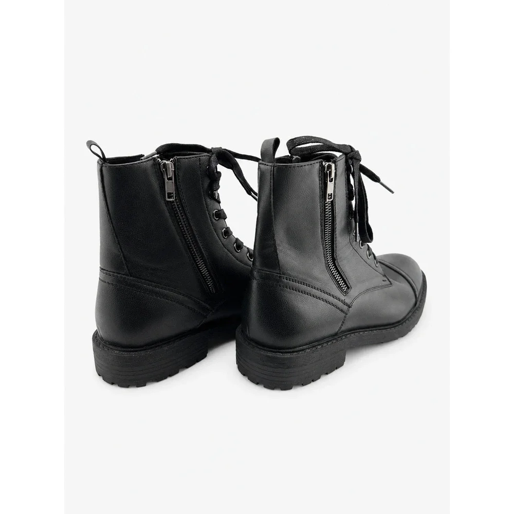 Unlisted Captain Combat Boots Mens 9.5 Black Lace Up Side Zip NWOB Lug Sole
